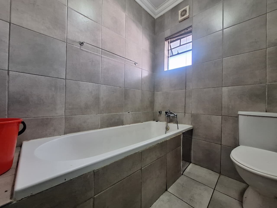 3 Bedroom Property for Sale in Belhar Western Cape